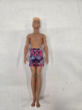 Muñeco Ken de Barbie Playeril / Veraniego - Pelo Rubio y Bañador Estampado