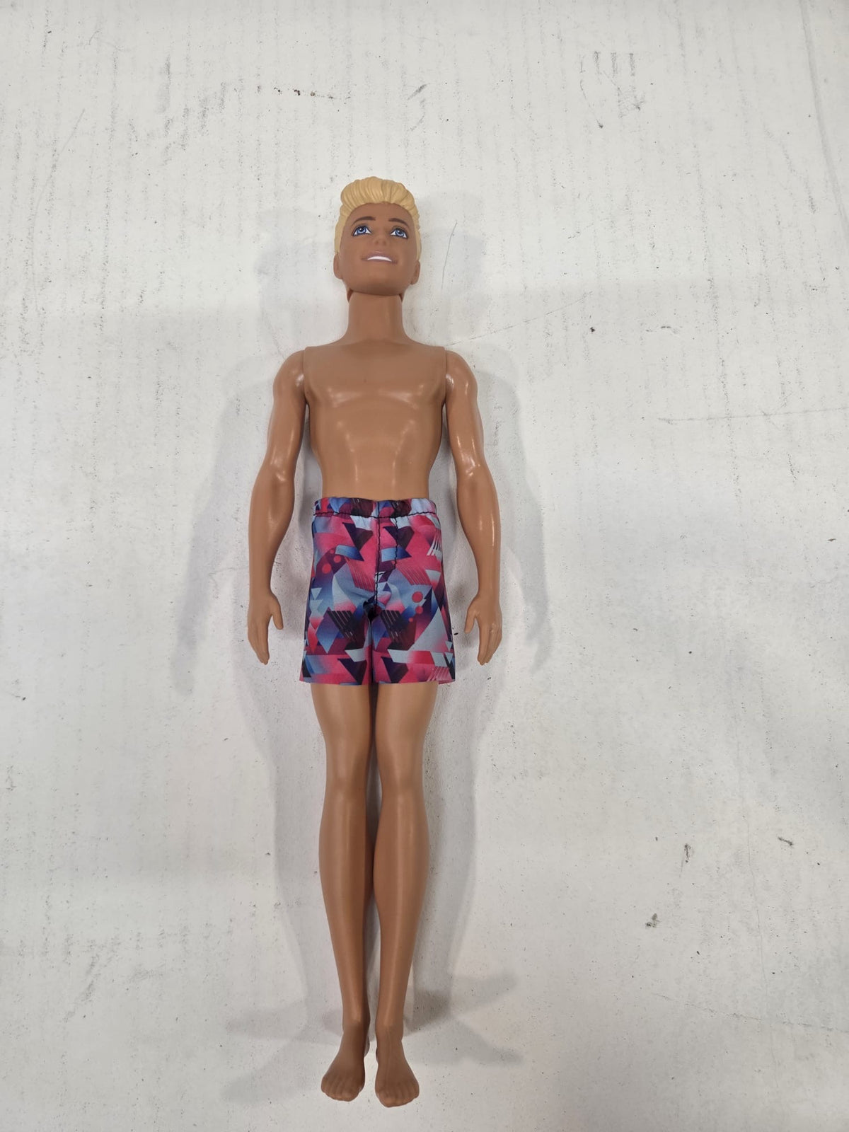 Muñeco Ken de Barbie Playeril / Veraniego - Pelo Rubio y Bañador Estampado