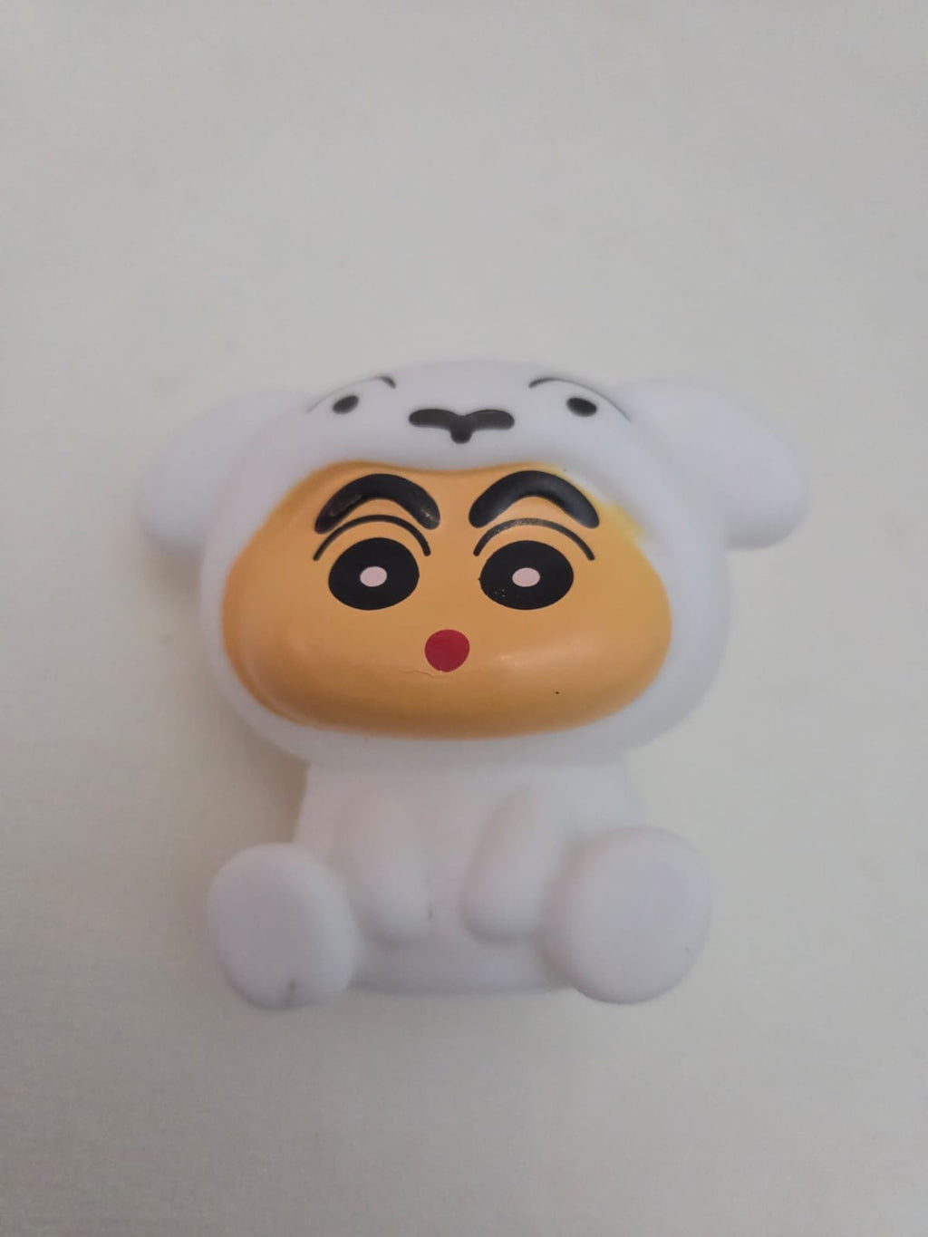Lámpara de Noche LED Shin-Chan Disfraz Nevado | Luz Quitamiedos Infantil y Coleccionable
