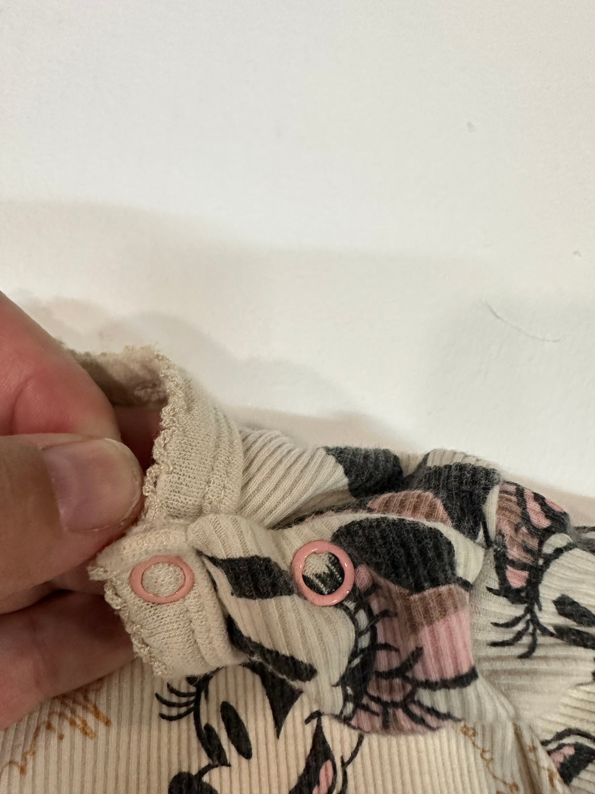 Body bebé Minnie Mouse Disney – Talla 86 cm (12-18 meses) – Canalé beige