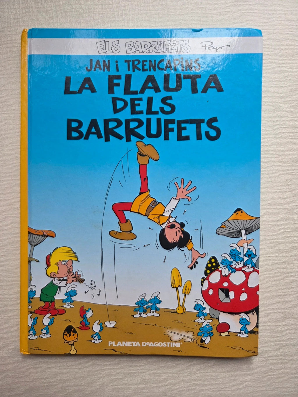 La flauta dels barrufets. Escrito en catalán