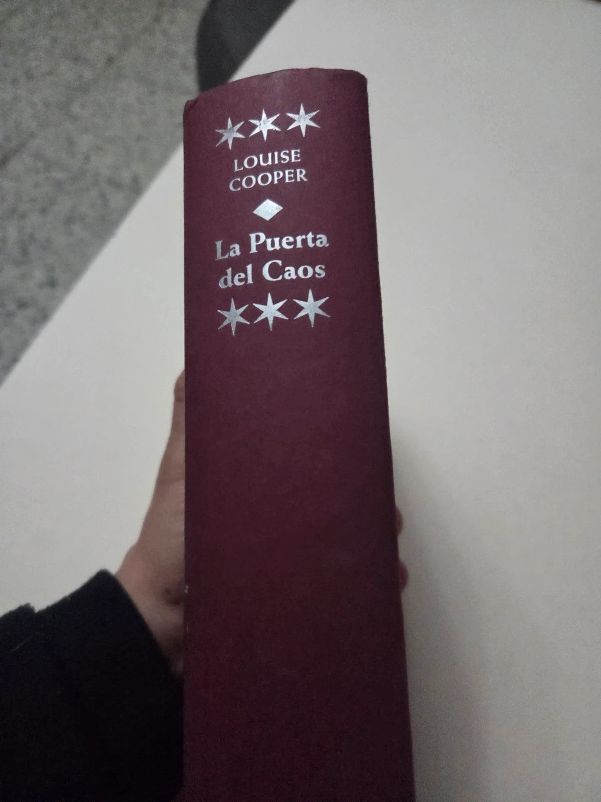 La puerta del caos. Loise Cooper