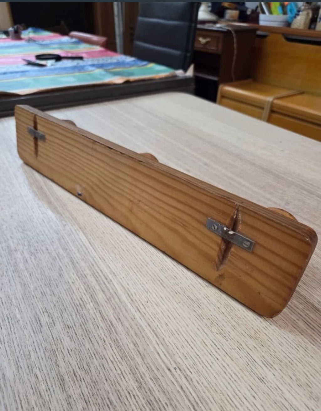 Perchero de madera