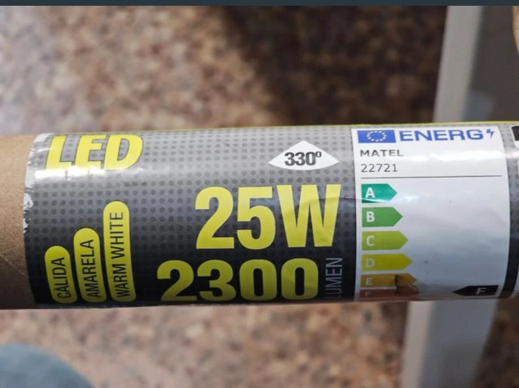 Tubo LED 150 cm marca Matel 25 Watts nuevo