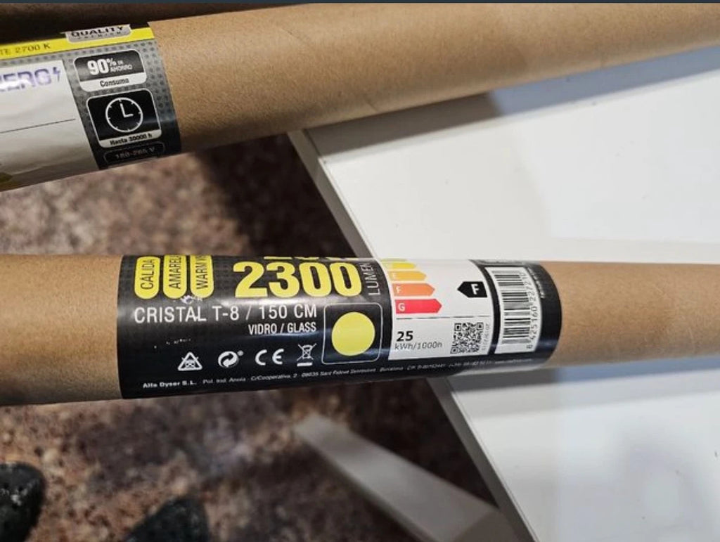 Tubo LED 150 cm marca Matel 25 Watts nuevo