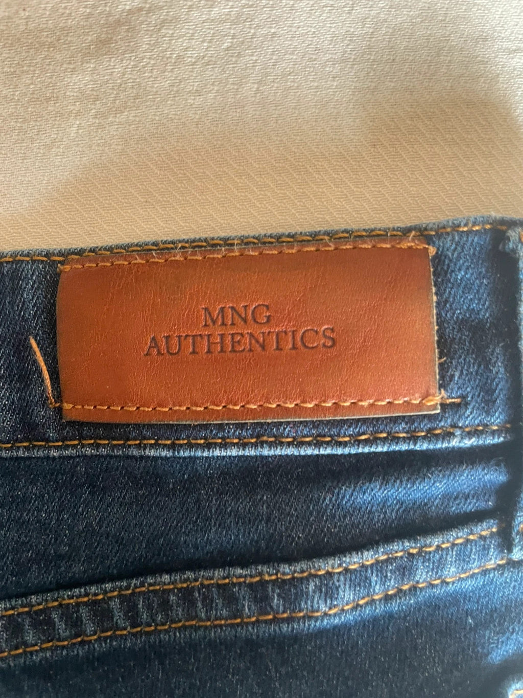 Pantalón mango