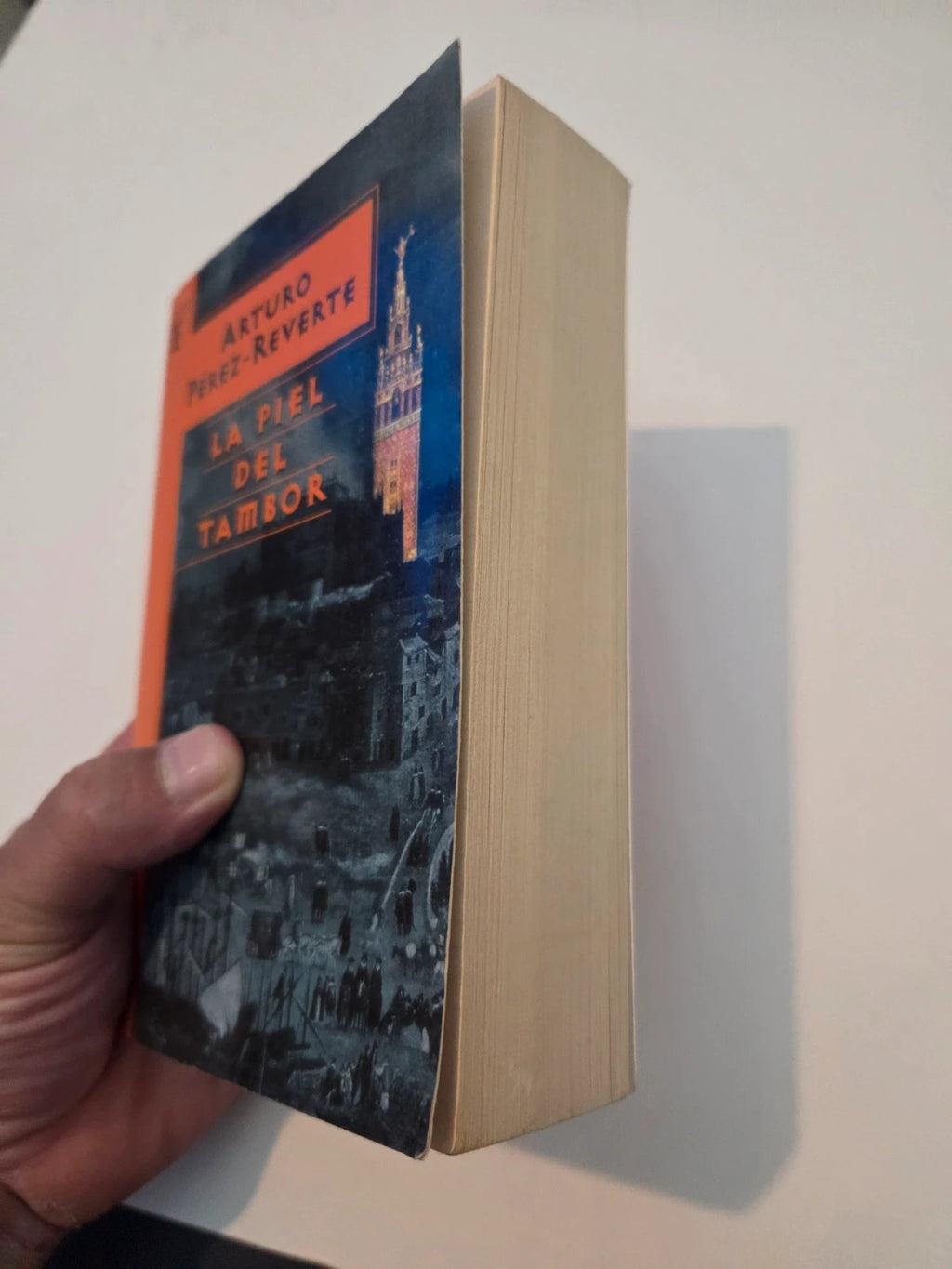 La piel del tambor. Arturo Pérez Reverte.