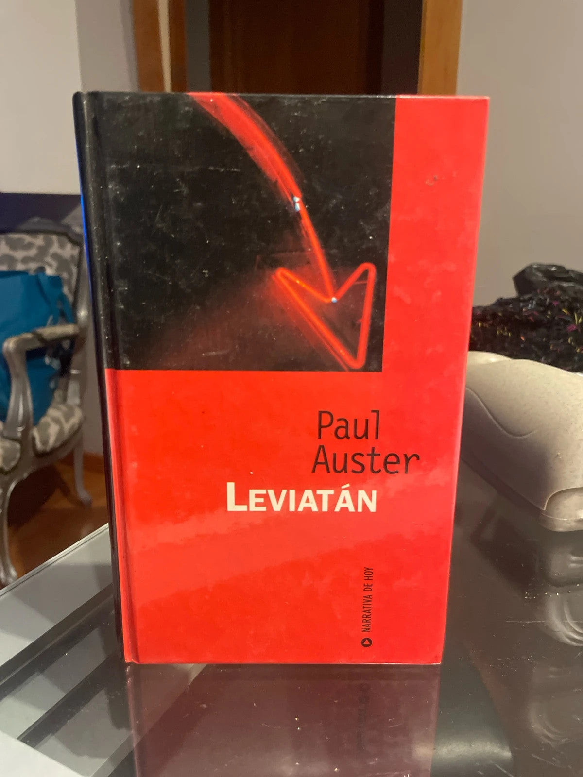 Leviatán, Paul Auster