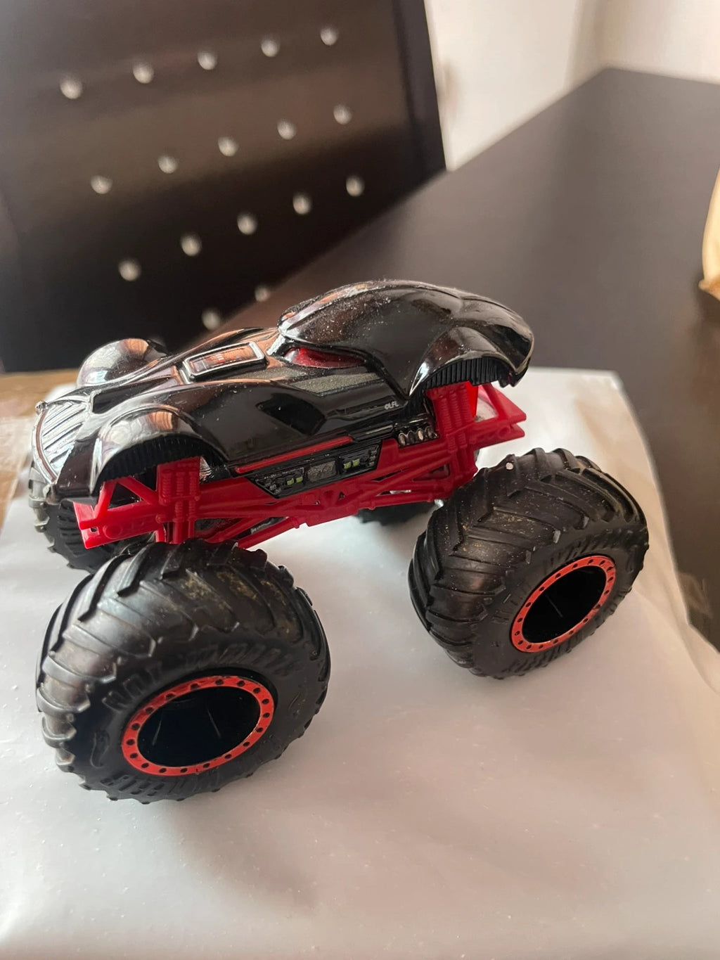Hot wheels mosters trucks