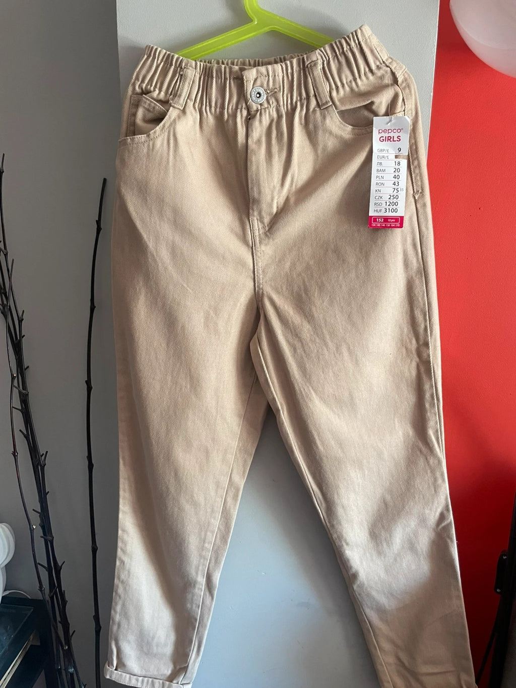 Pantalón ancho Pepco
