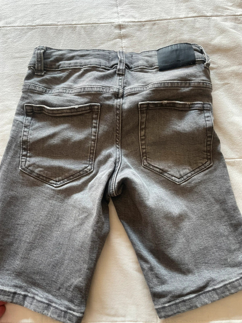 Pantalón corto de niño