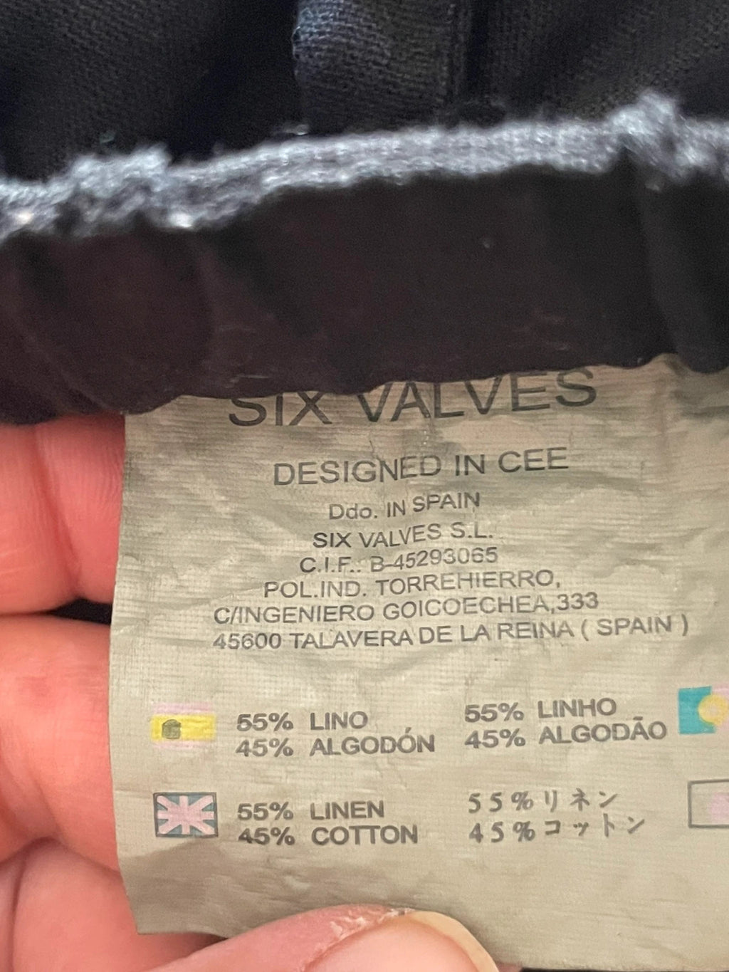 Pantalón ancho