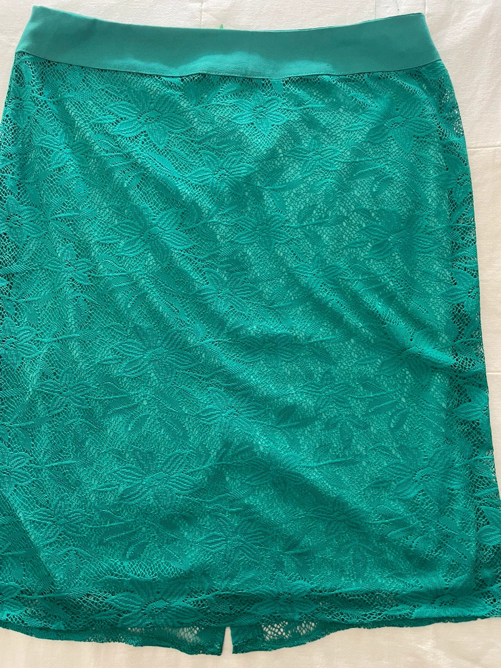 Falda verde recta