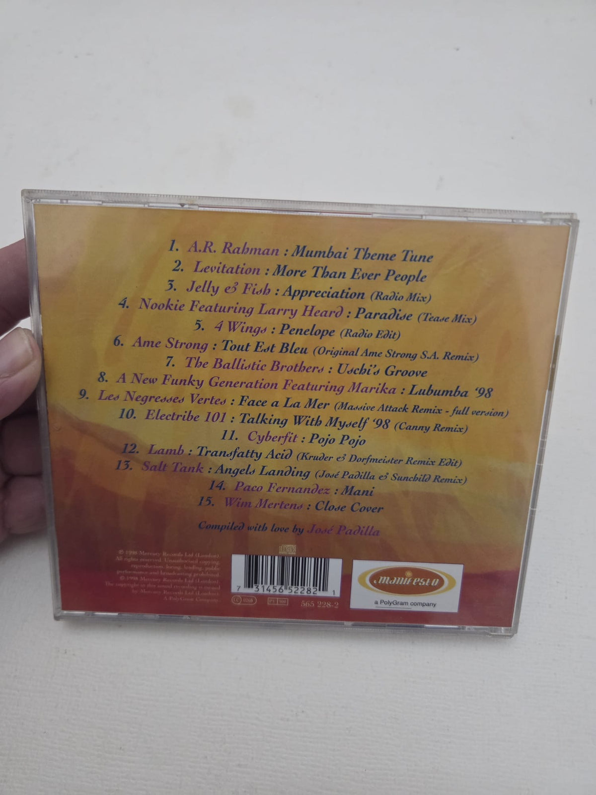 Álbum en CD: Café del Mar – Volumen Cinco (1998)
