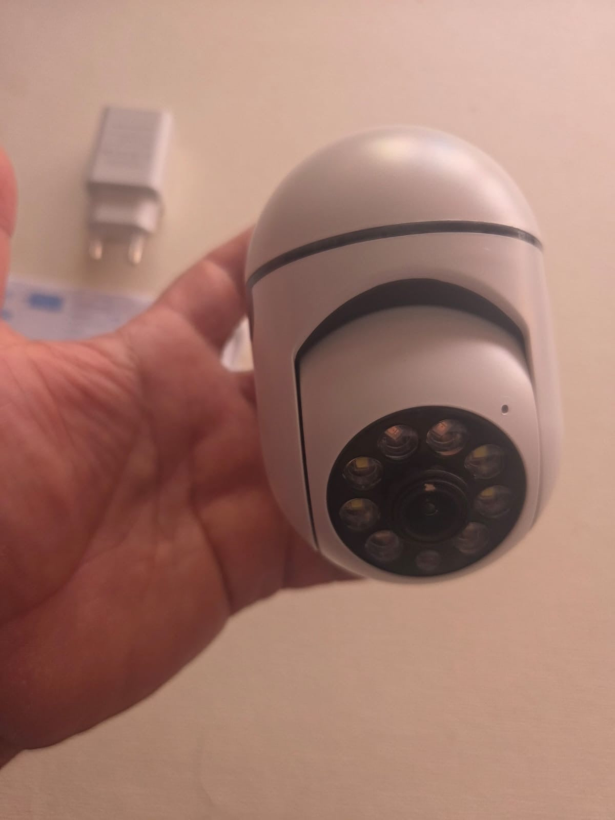 Cámara de Vigilancia IP WiFi HD – Monitor de Bebés y Seguridad Interior con Visión Nocturna y Audio Bidireccional
