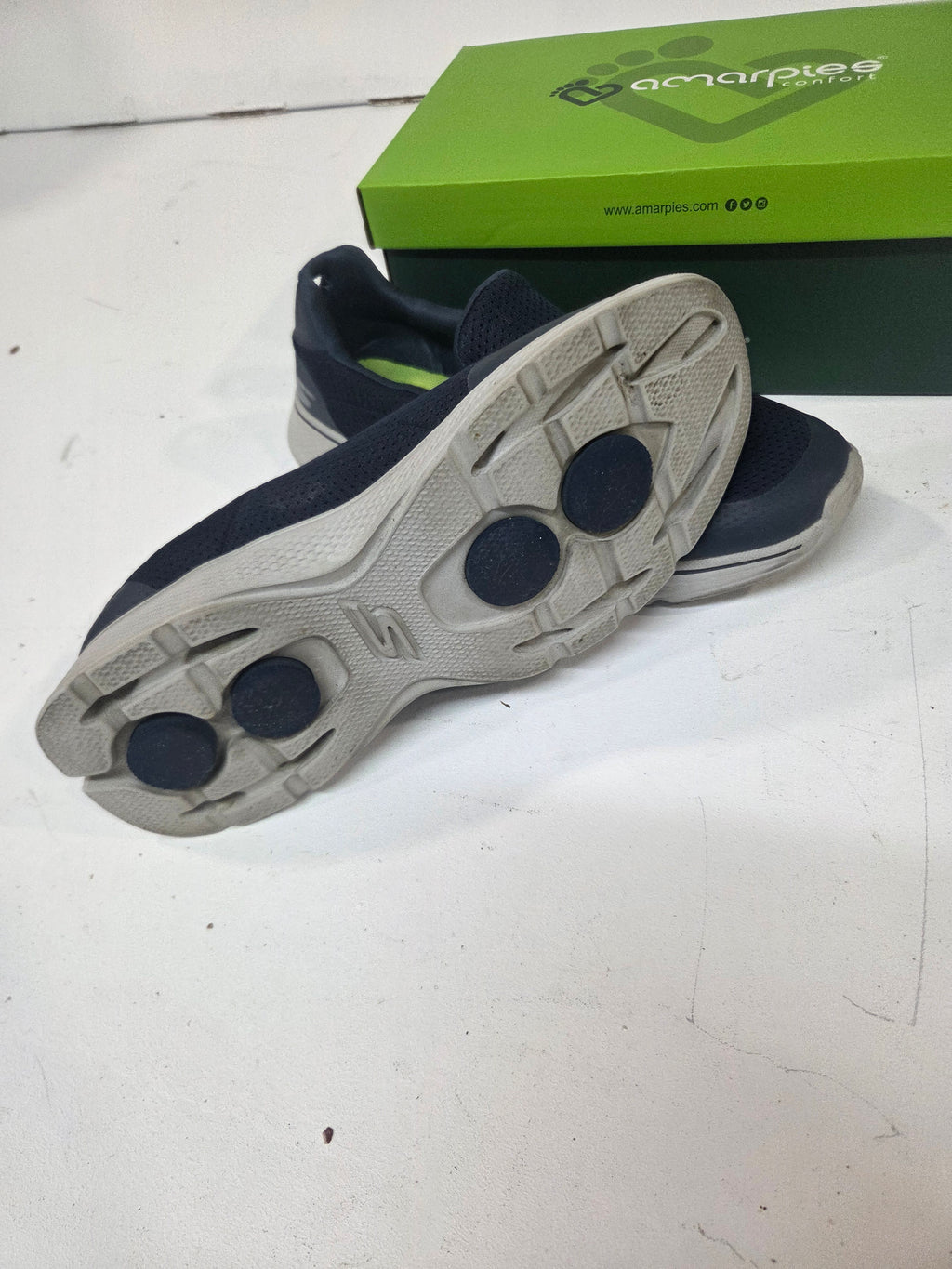 Zapatillas Skechers GOwalk Max – Azul Marino / Gris (Talla 41) Usadas