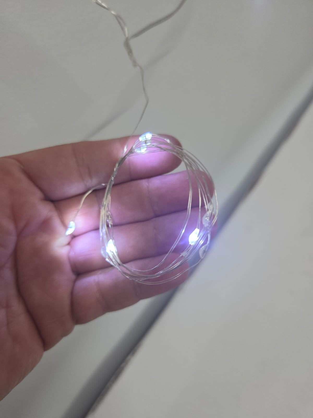 Guirlanda Cortina de Luces LED Micro Alambre de Cobre con Mando a Distancia (Luz Blanca Fría / 8 Modos de Iluminación)