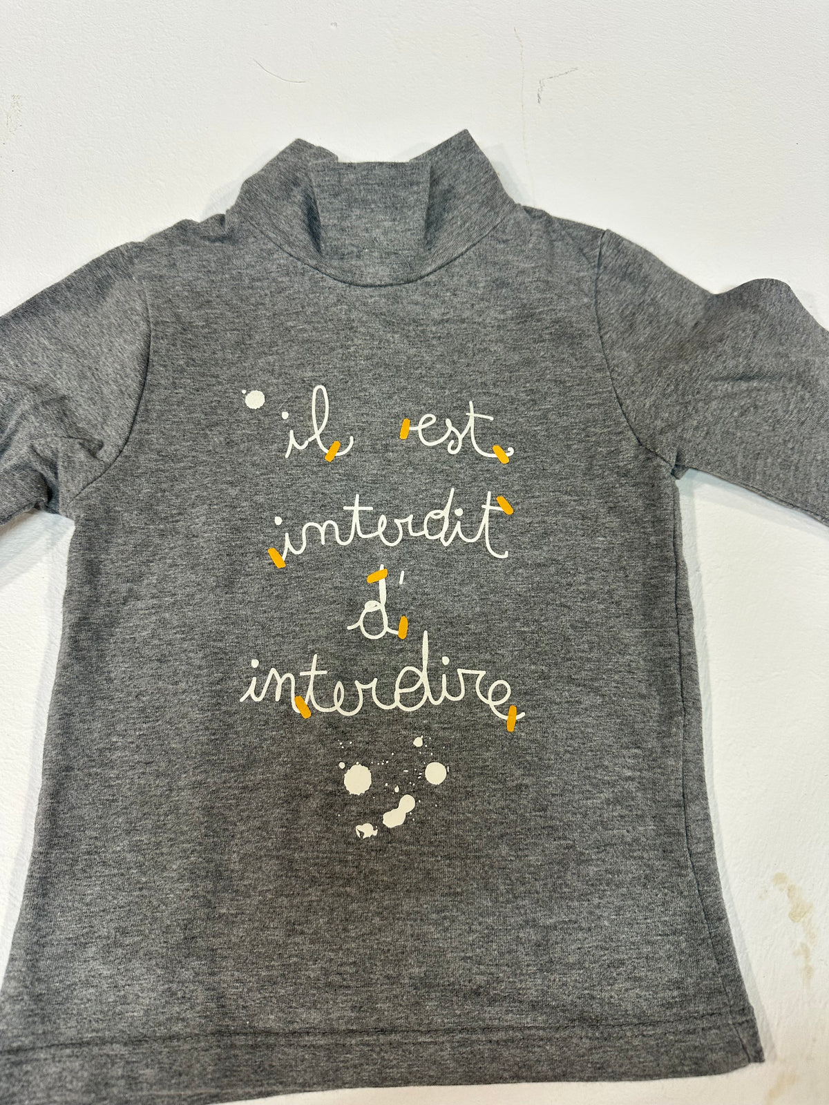 Camiseta de manga larga / Cuello alto gris infantil - Frase "il est interdit d'interdire"