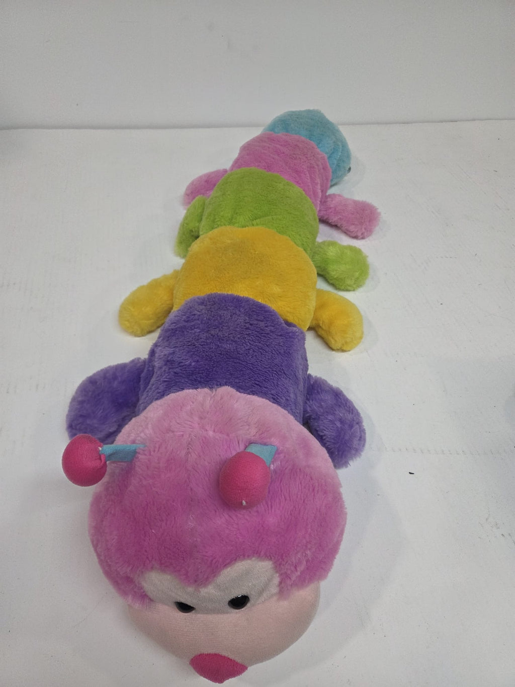 Peluche Oruga Gigante Multicolor Suave (90 cm)
