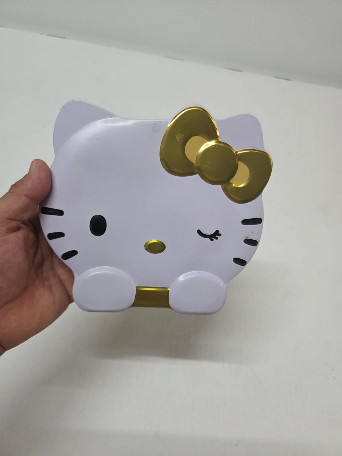 Caja Metálica de Colección Hello Kitty (Sanrio / BIP Holland) - Latas Vacías para Coleccionistas