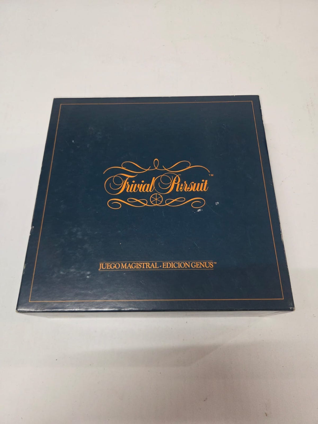 Juego de Mesa Trivial Pursuit: Juego Magistral – Edición Genus Vintage (Usado)