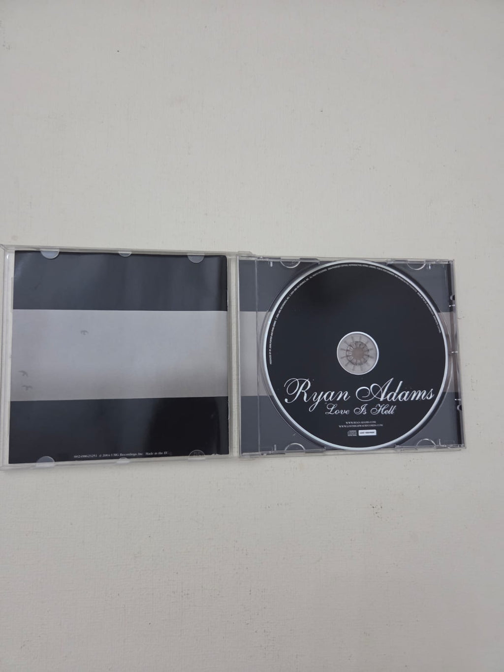 CD Ryan Adams – Love Is Hell (Edición Completa / Usado)