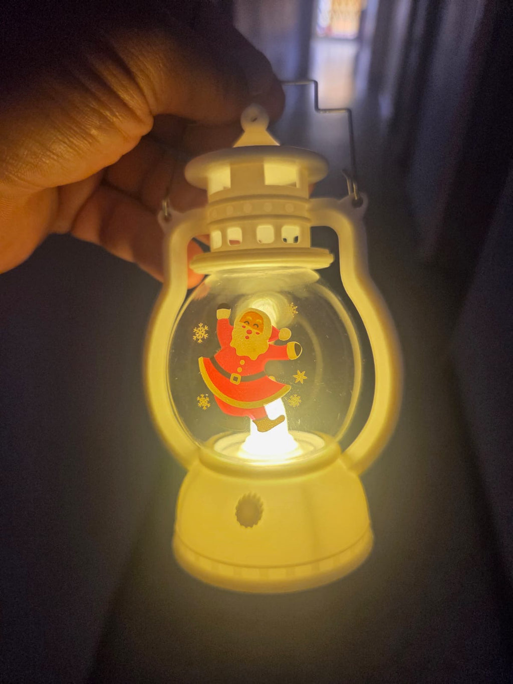 Farol de Navidad Portátil LED con Luz Cálida – Papá Noel)