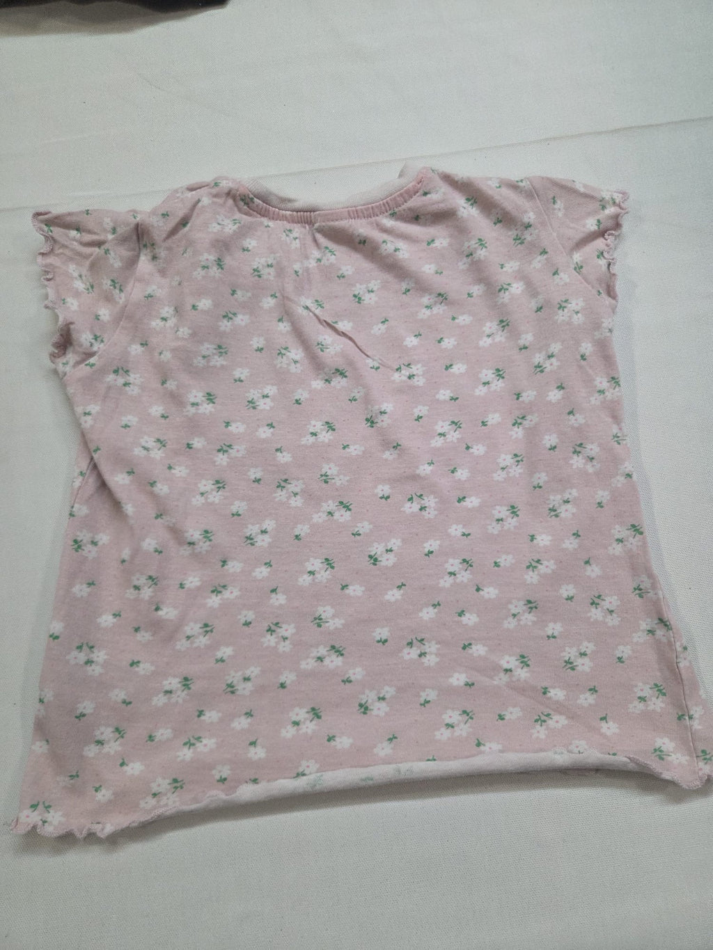 Camiseta de manga corta con estampado floral