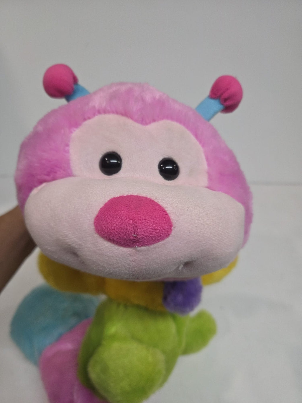 Peluche Oruga Gigante Multicolor Suave (90 cm)