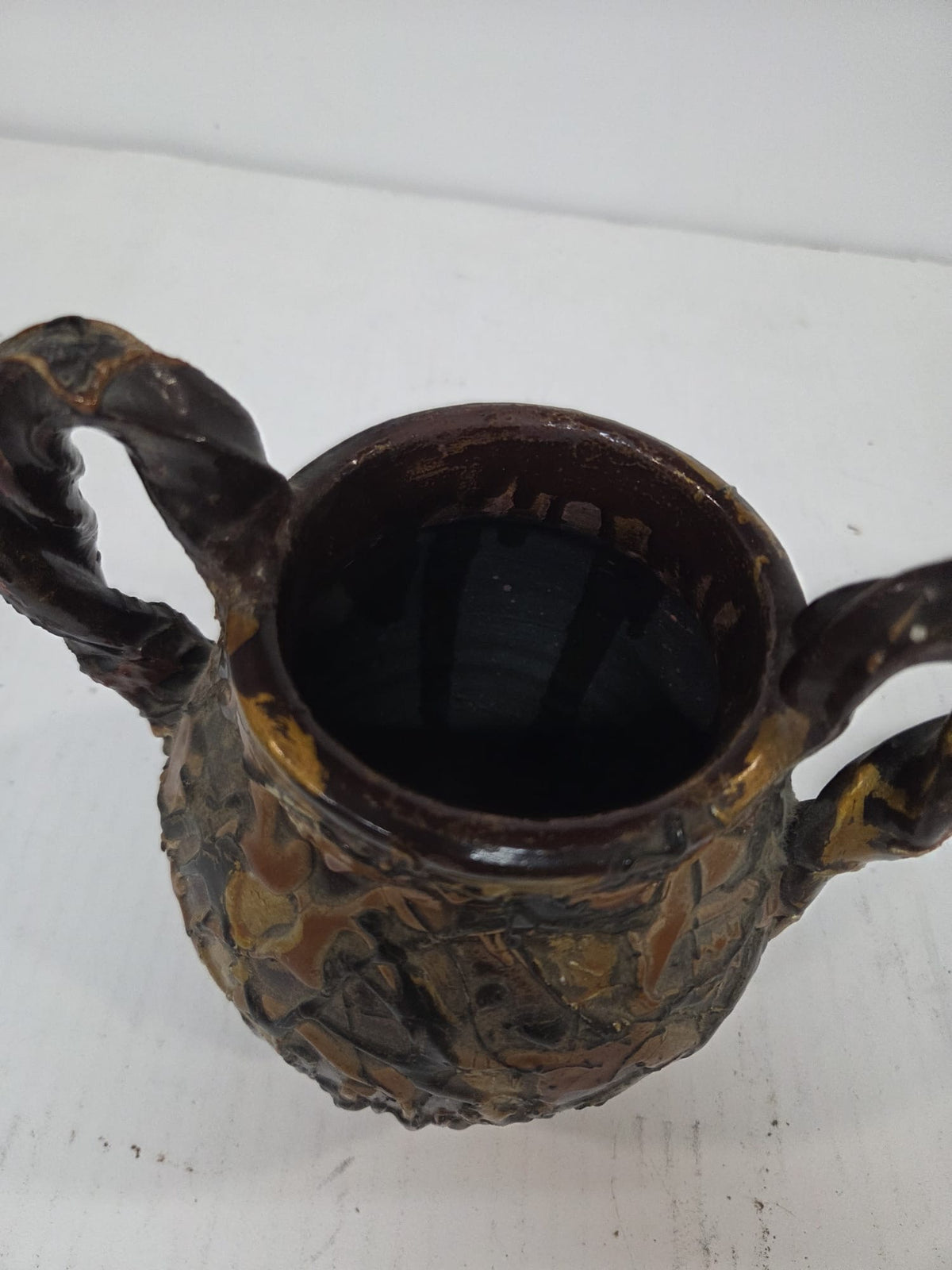 Jarrón Artesanal de Cerámica Rústica con Doble Asa y Esmalte Texturizado – Pieza Única Vintage