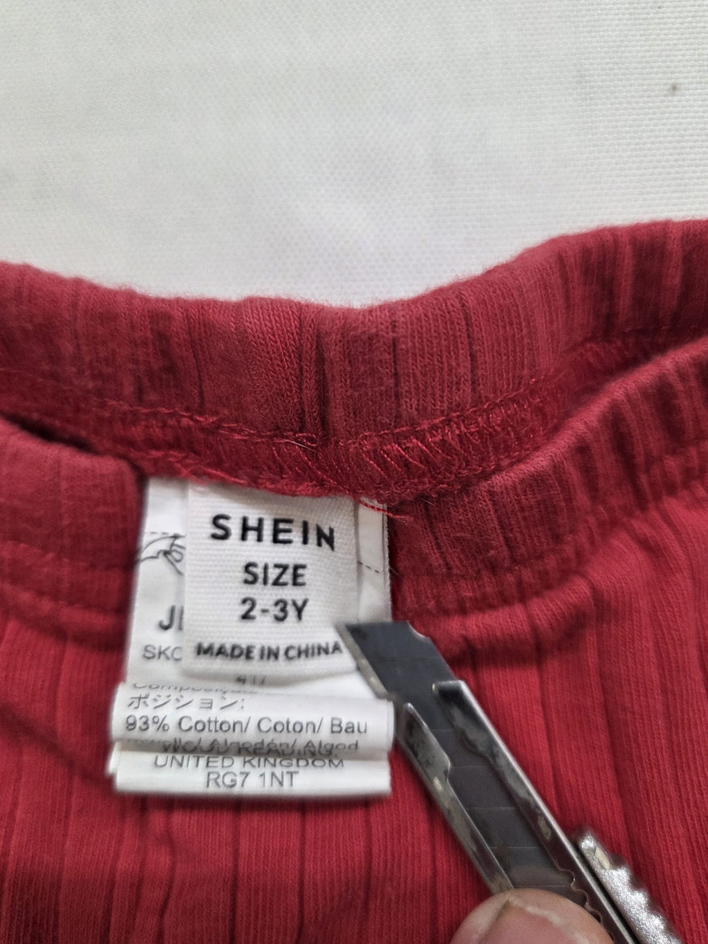 Pantalón corto / Biker de canalé SHEIN Niña - Rojo - Talla 2-3A (98 cm)