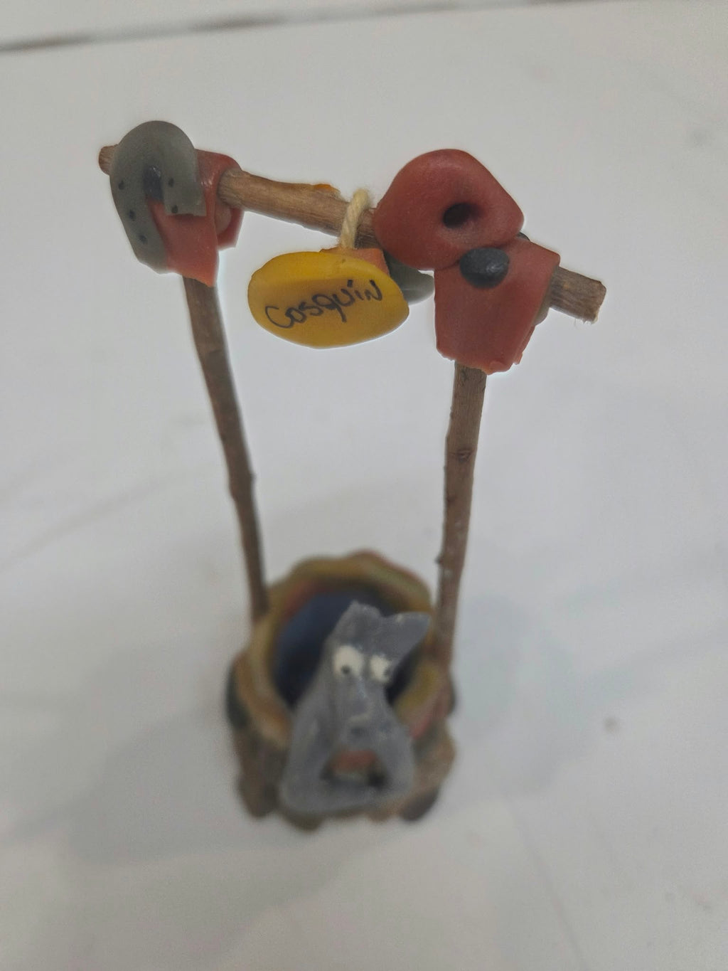 Figura Artesanal "Burro en el Pozo" – Souvenir de Cosquín (Córdoba) - 15 cm