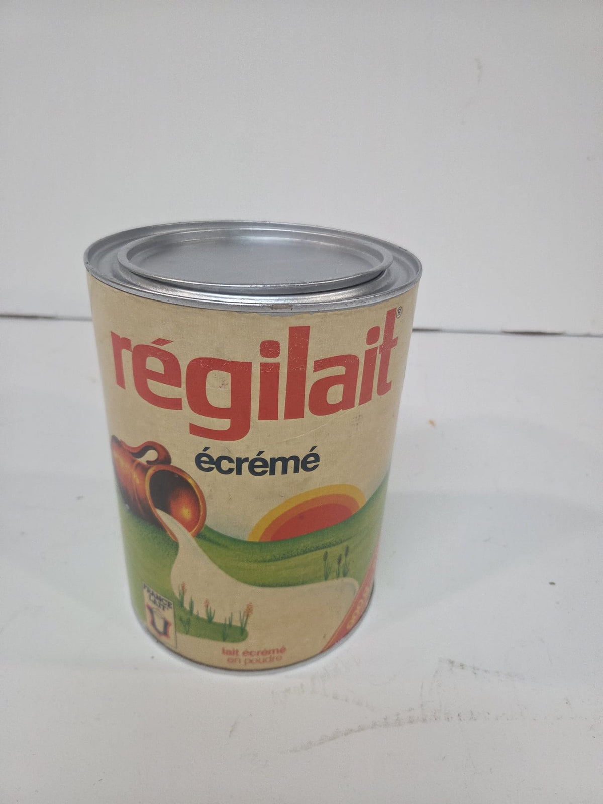 Lata Vintage Publicitaria Régilait (900g) – Bote de Metal Colección / Decoración
