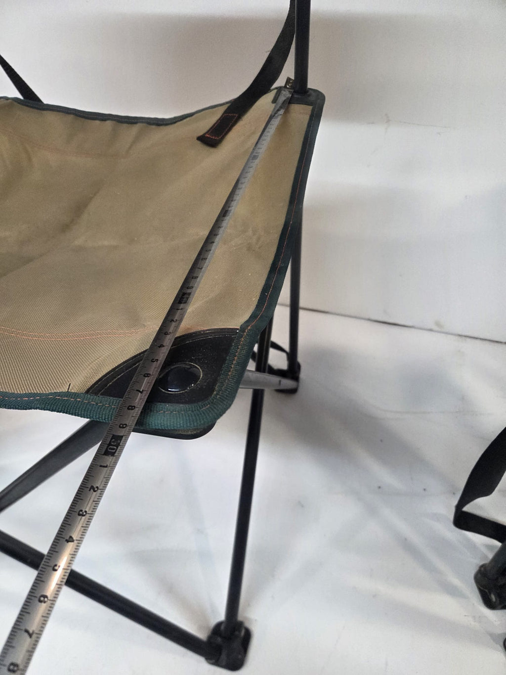 pack completo de 3 sillas, puedes usar: Pack de 3 Sillas Plegables de Camping Quechua Decathlon)