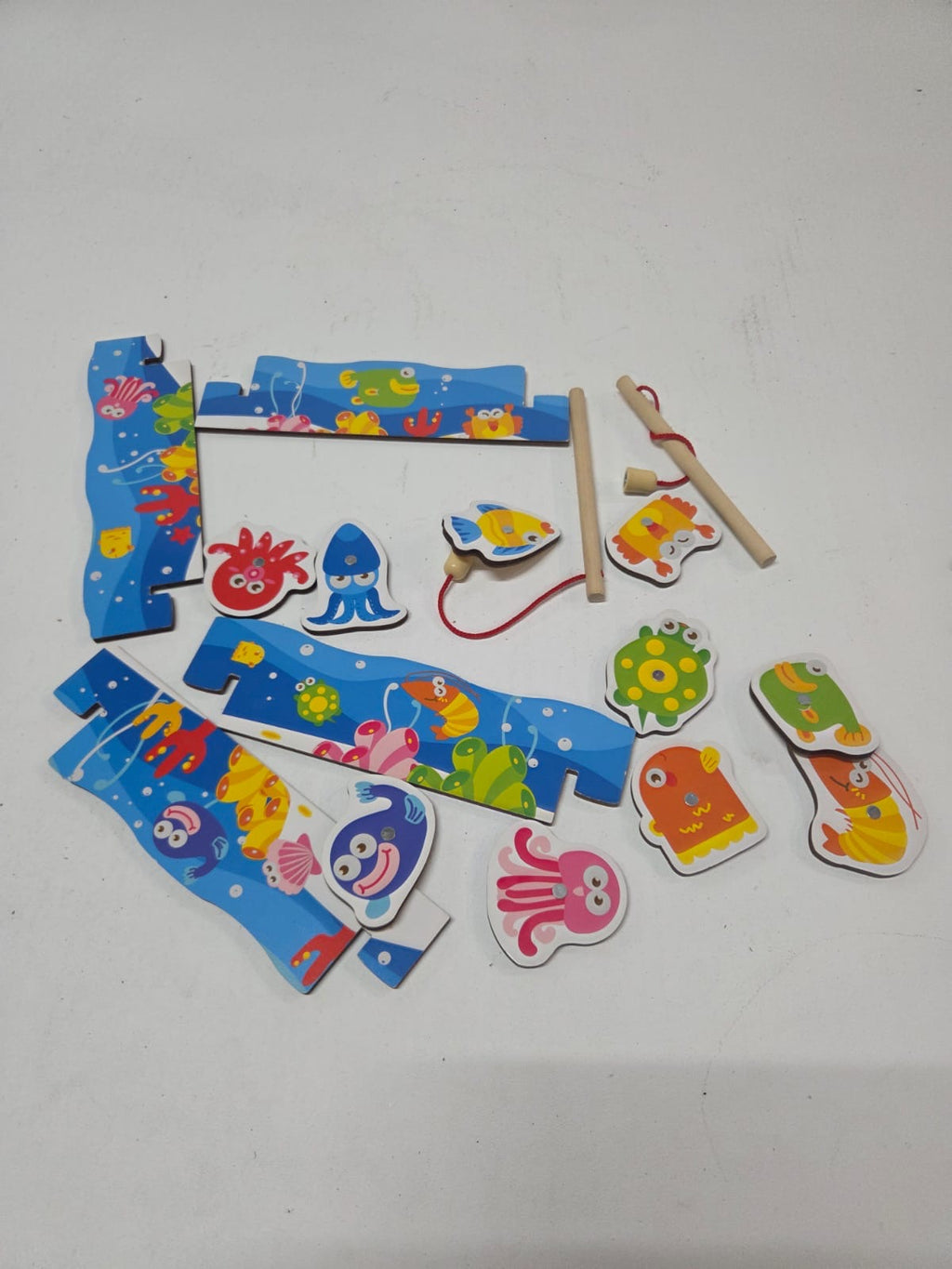 Juego de Pesca Magnético de Madera - Mundo Diver (ALDI)