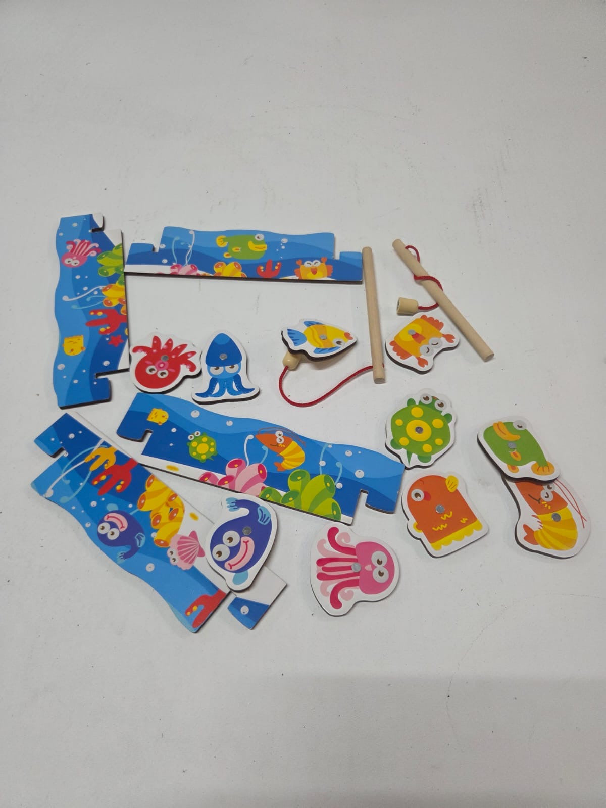Juego de Pesca Magnético de Madera - Mundo Diver (ALDI)