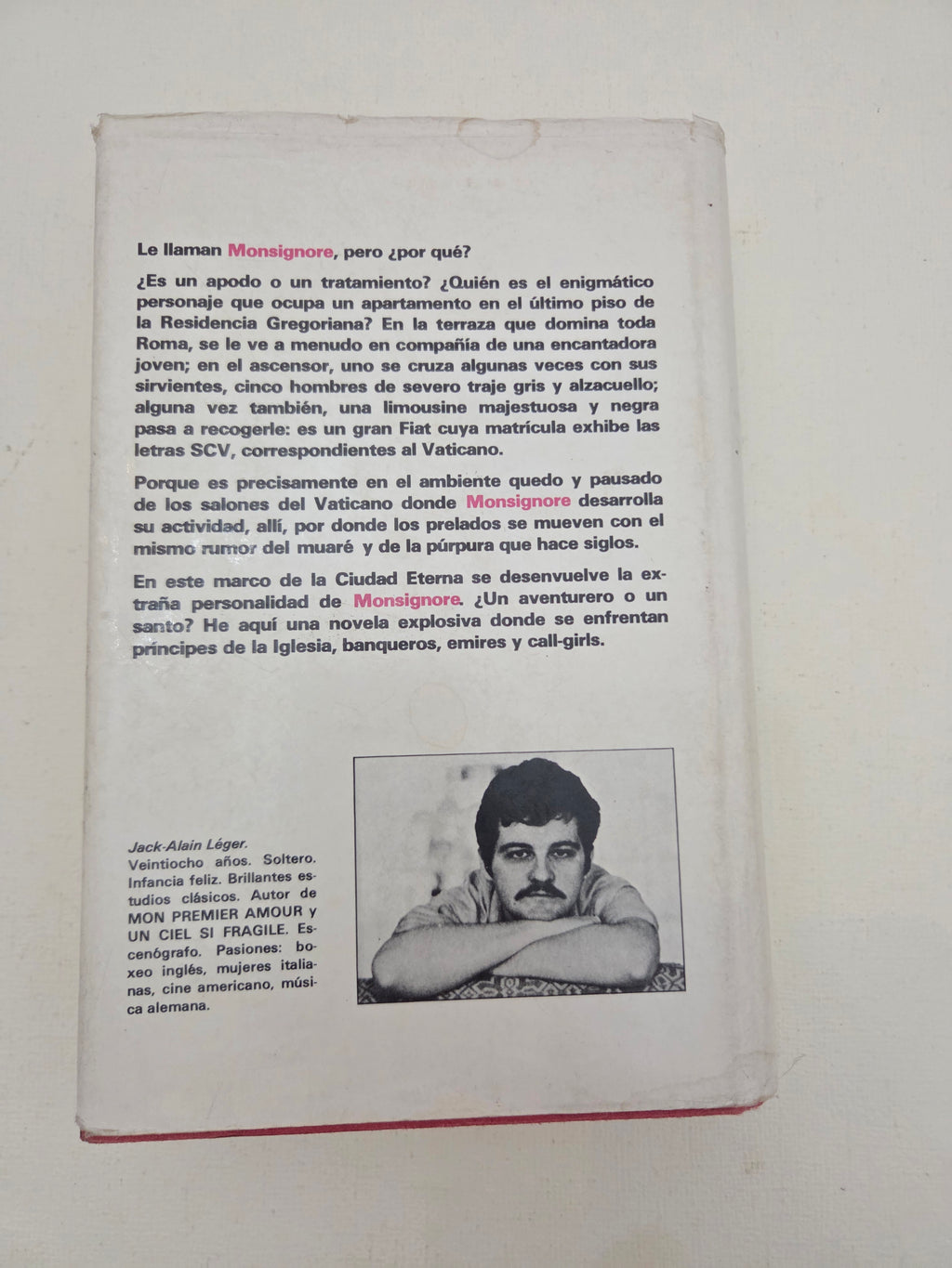 Libro Monsignore – Jack-Alain Léger
