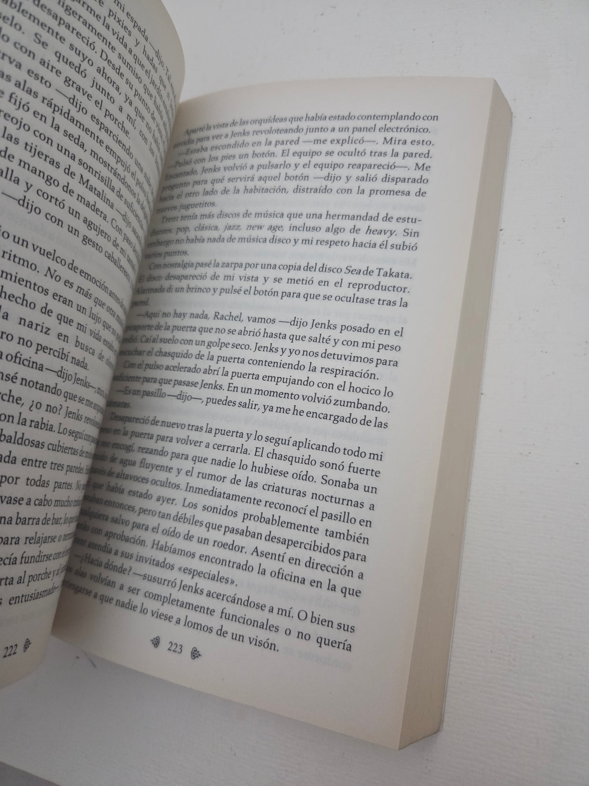 Libro Bruja Mala Nunca Muere – Kim Harrison
