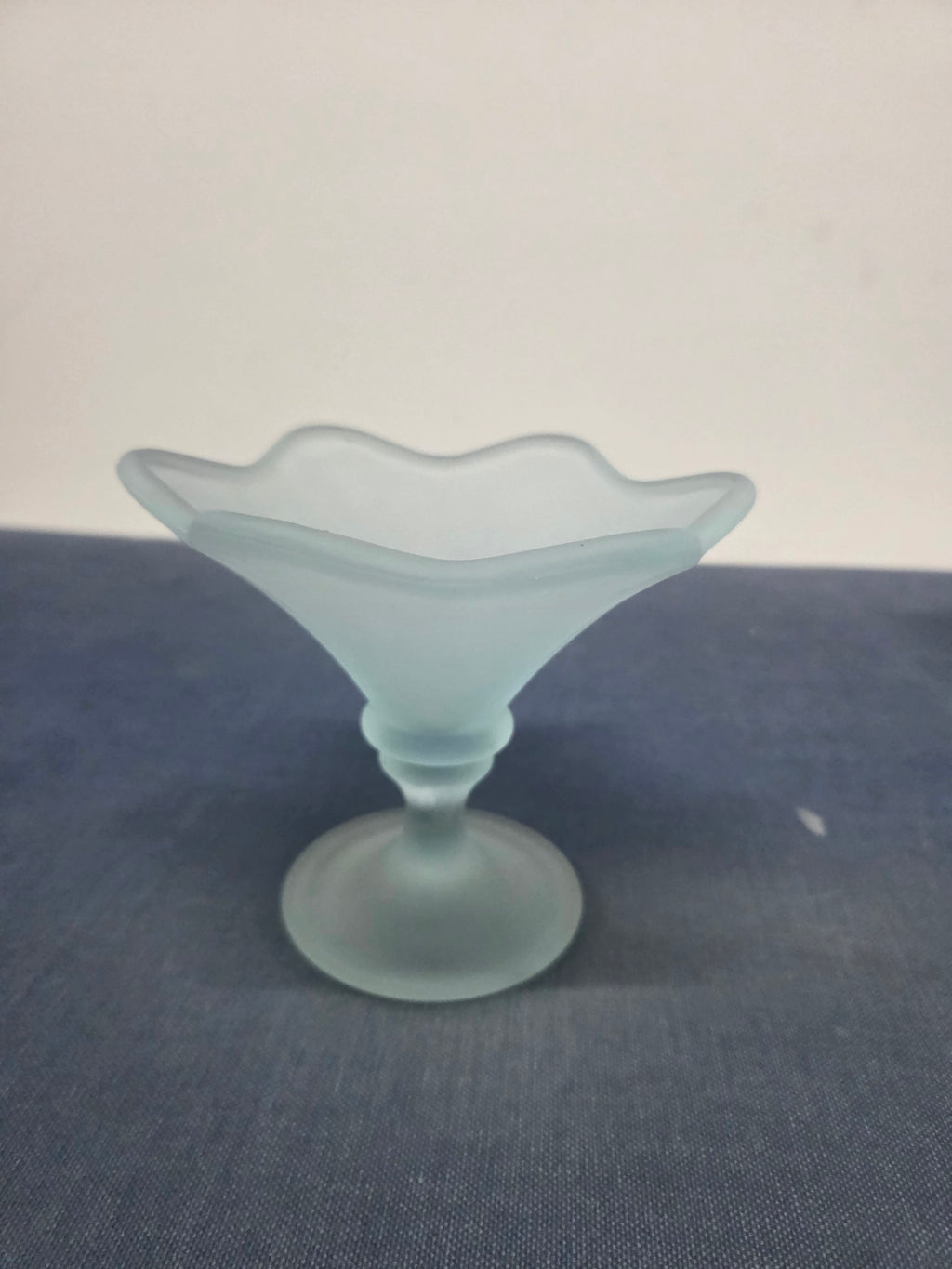 Set de 10 Copas de Cristal Satinado Azul Celeste – Diseño Tulipa Vintage