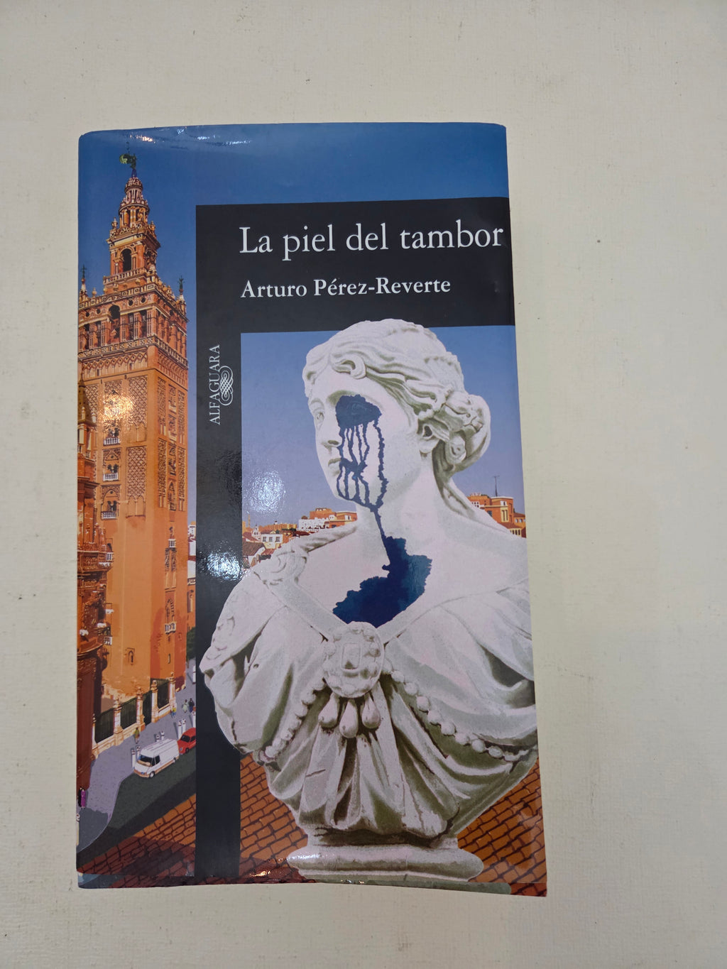 La piel del tambor – Arturo Pérez-Reverte