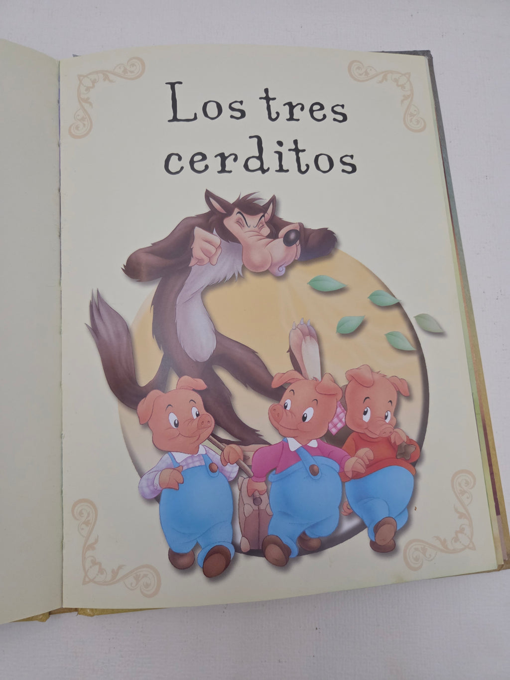 Libro Infantil Cuentos Maravillosos: La Sirenita / Los Tres Cerditos