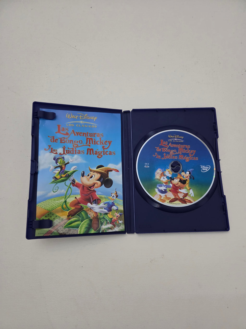 DVD Las Aventuras de Bongo, Mickey y las judias magicas.