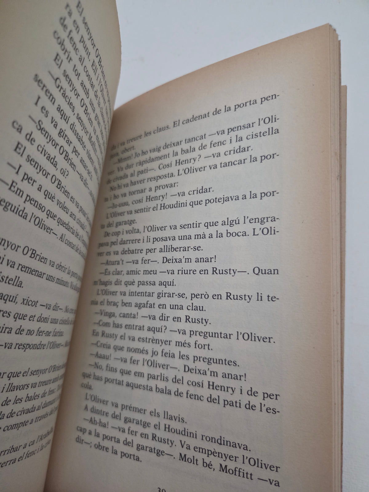 "Oliver i el secret del camell perdut" - Page McBrier