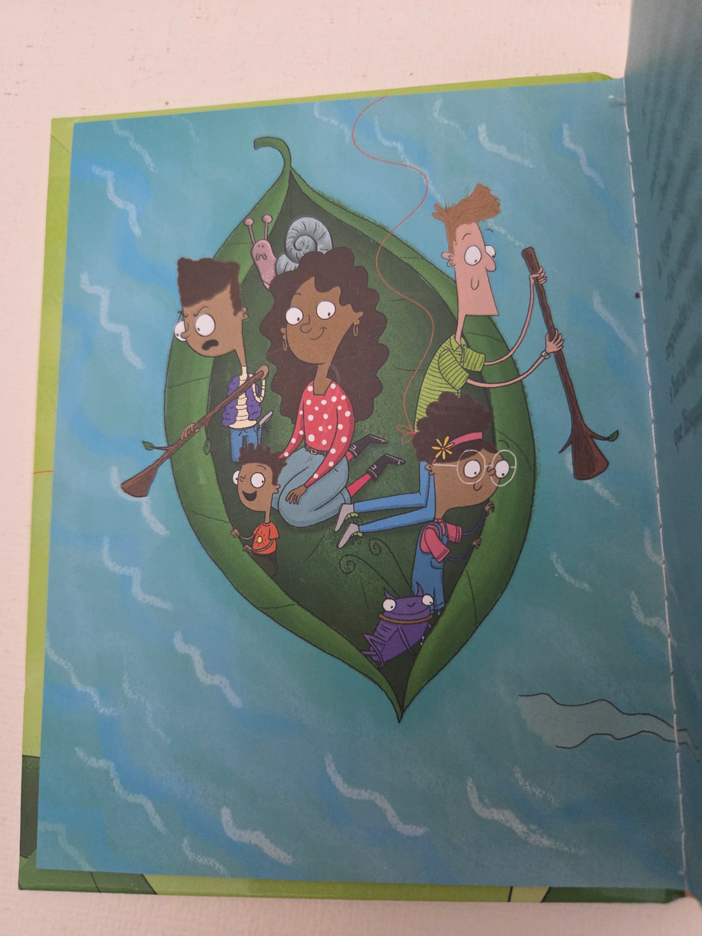 Els Petits Detectius: ¿Pueden caminar sobre el agua los animales?" - Cressida Cowell