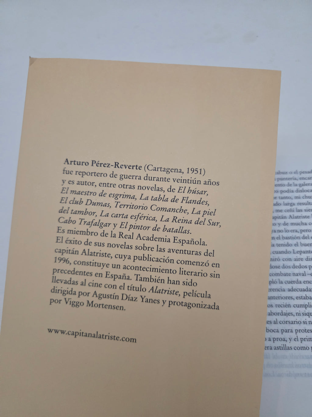 Corsarios de Levante (Las aventuras del Capitán Alatriste)